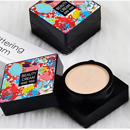 FoundationCream 1+1 GRATIS: Fugtgivende Og Oplysende Fundament Med Blød Svamp